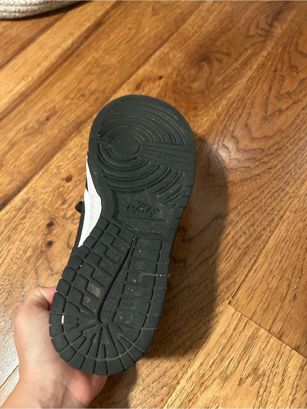 Nike Black and White Low-Top Sneakers – Classic Swoosh